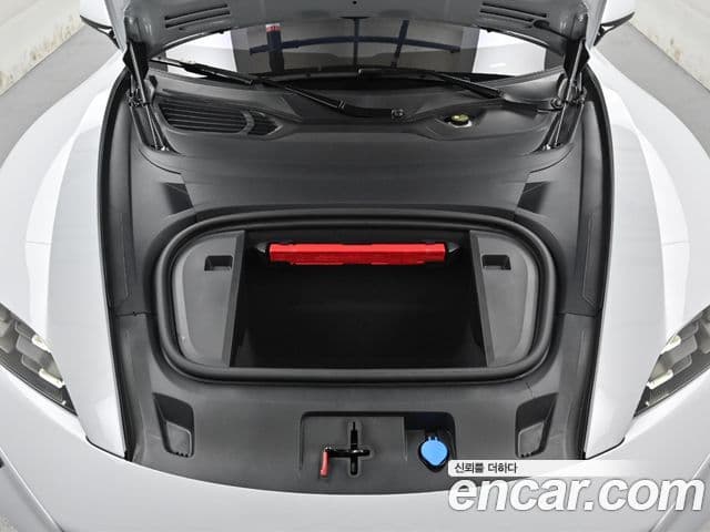 Porsche Taycan 2025 — Şəkil 20/20