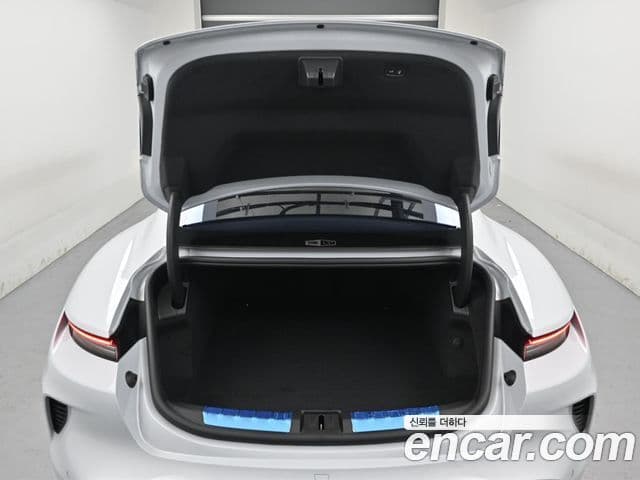 Porsche Taycan 2025 — Şəkil 1/20