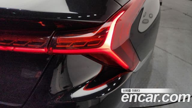 Kia K8 2022 — Photo 10/30