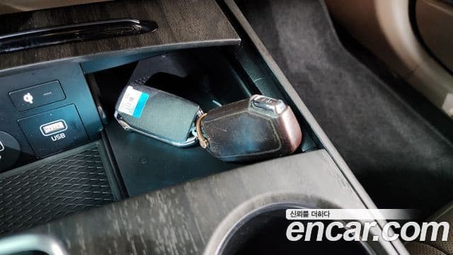 Kia K8 2022 — Photo 25/30