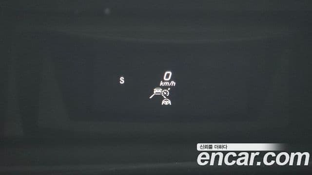 Mercedes-Benz E-Class 2023 — Şəkil 16/20