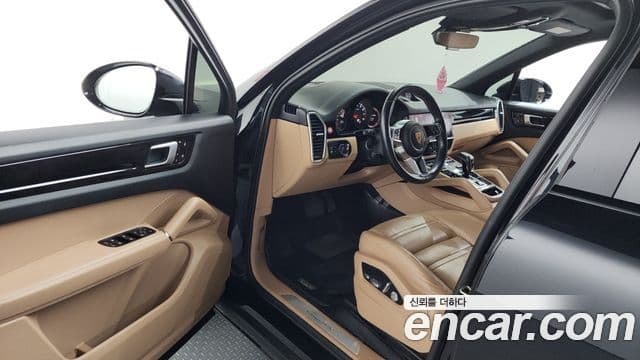Porsche Cayenne 2020 — Şəkil 10/20