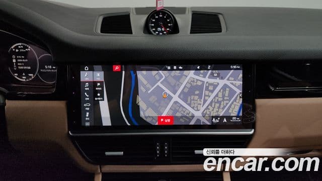 Porsche Cayenne 2020 — Şəkil 12/20