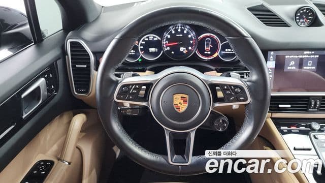 Porsche Cayenne 2020 — Şəkil 13/20