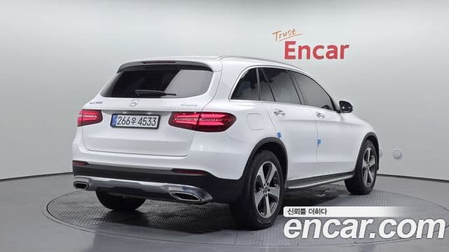 Mercedes-Benz GLC-Class 2019 — Фото 2/20