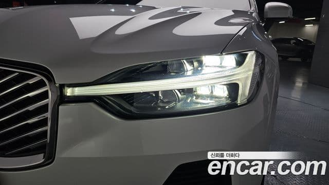Volvo XC60 2025 — Photo 41/41
