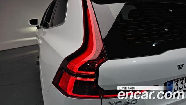 Volvo XC60 2025 — Photo 29/41