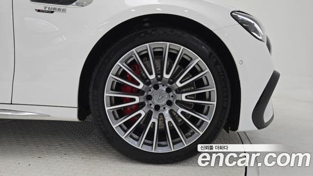 Mercedes-Benz E-Class 2025 — Şəkil 4/18