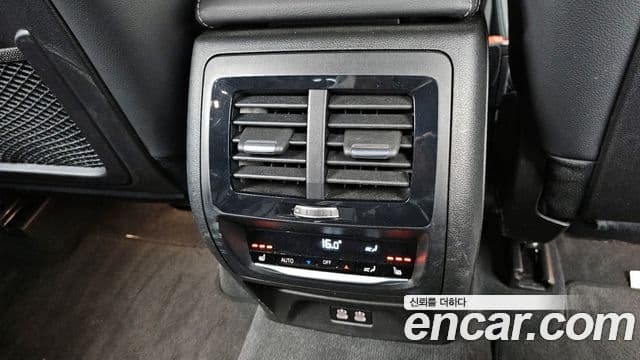 BMW X3 2021 — ფოტო 19/20