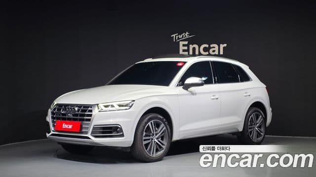 Audi Q5 2020 — ფოტო 1/20