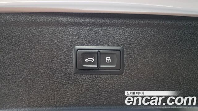 Audi Q5 2020 — ფოტო 18/20