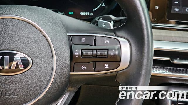 Kia K5 2021 — Şəkil 19/20