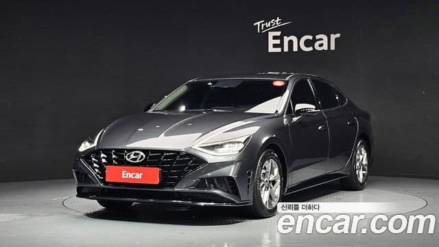 Hyundai Sonata 2021 — ფოტო 1/20