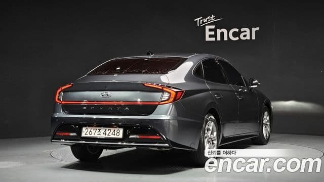 Hyundai Sonata 2021 — ფოტო 2/20