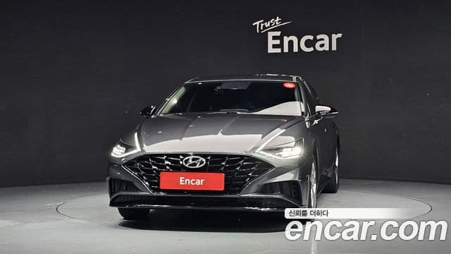 Hyundai Sonata 2021 — ფოტო 3/20