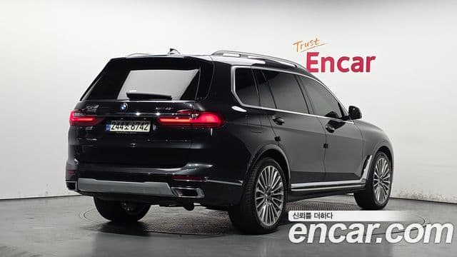 BMW X7 2022 — ფოტო 2/20