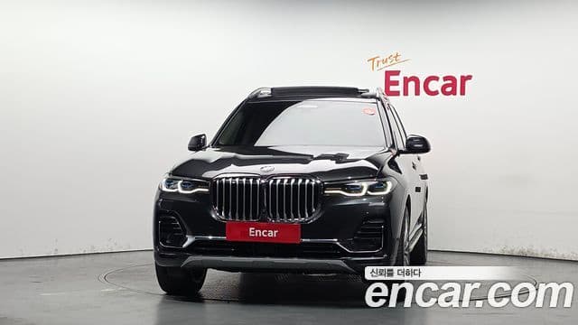 BMW X7 2022 — ფოტო 3/20
