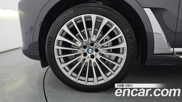 BMW X7 2022 — фото 5 из 20
