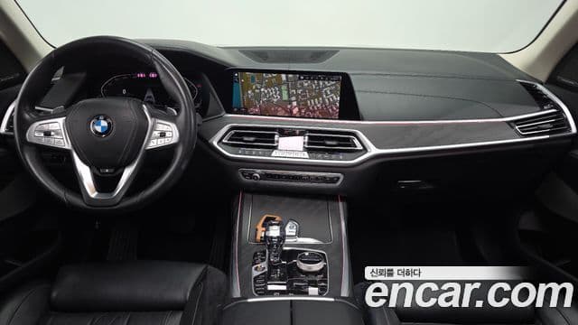 BMW X7 2022 — ფოტო 7/20