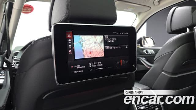 BMW X7 2022 — ფოტო 19/20