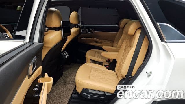 Kia Sorento 2020 — Фото 11/20