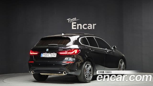 BMW 1 Series 2024 — ფოტო 2/20