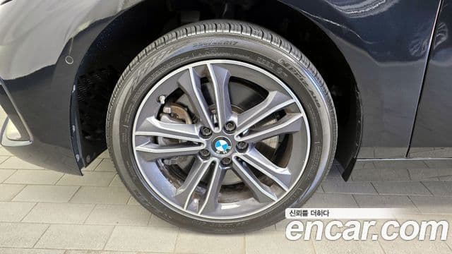 BMW 1 Series 2024 — ფოტო 5/20