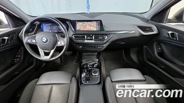 BMW 1 Series 2024 — ფოტო 7/20