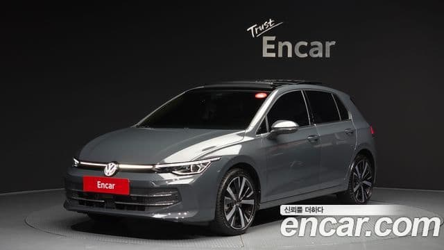 Volkswagen Golf 2025 — ფოტო 13/20
