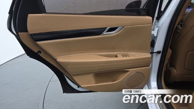 Genesis G80 2024 — Photo 9/36