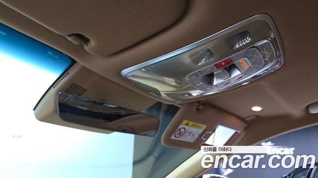 Genesis G80 2024 — Photo 19/36
