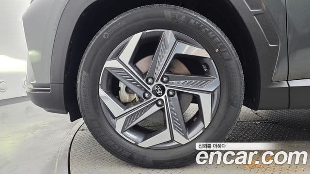 Hyundai The New Tucson 2021 — Фото 5/20