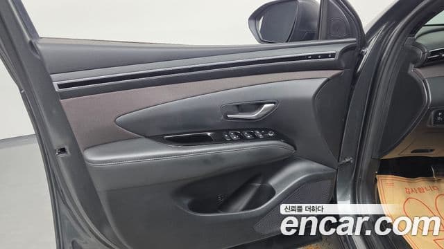 Hyundai Tucson Hybrid 2021 — Photo 17/30