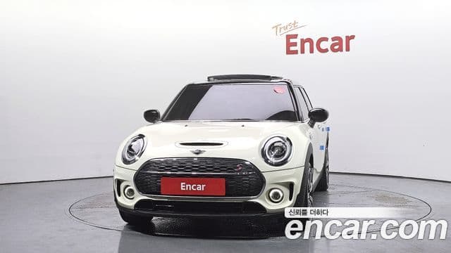 Mini Cooper S Clubman 2021 — Фото 3/20