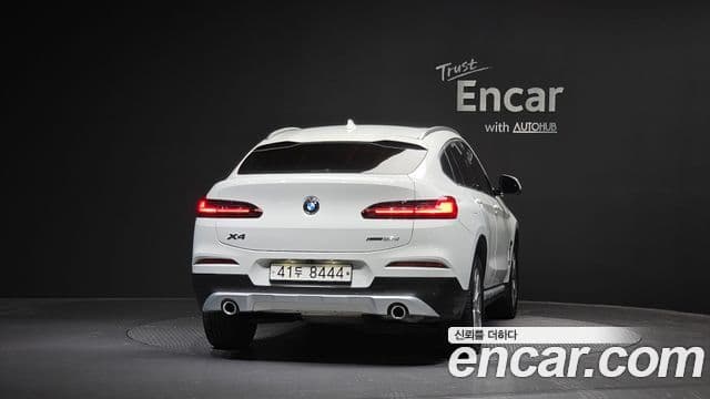 BMW X4 2019 — Фото 4/20
