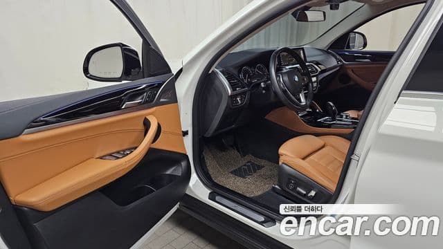 BMW X4 2019 — Фото 10/20