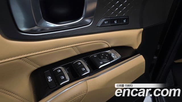 Kia Sorento 2023 — Photo 12/36