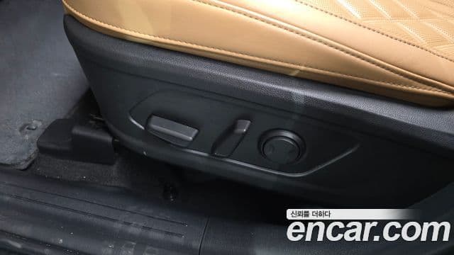 Kia Sorento 2023 — Photo 26/36
