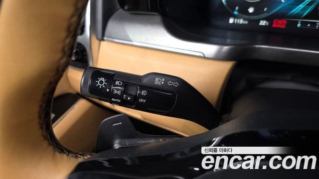 Kia Sorento 2023 — Photo 19/36