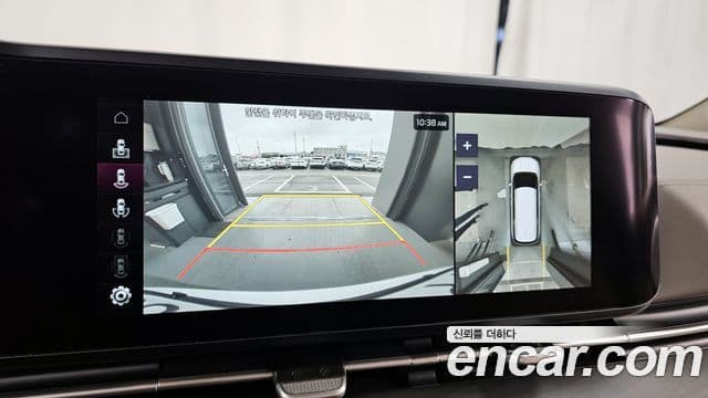 Kia Carnival 2021 — ფოტო 15/20