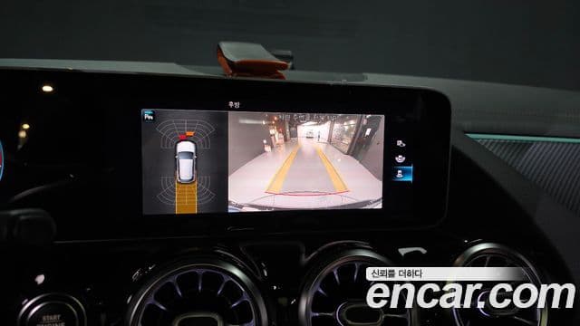 Mercedes-Benz GLA-Class 2020 — Фото 14/20
