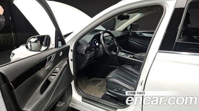 Genesis GV80 2021 — ფოტო 31/33