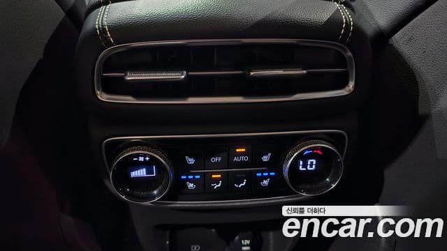 Genesis GV80 2021 — ფოტო 27/33