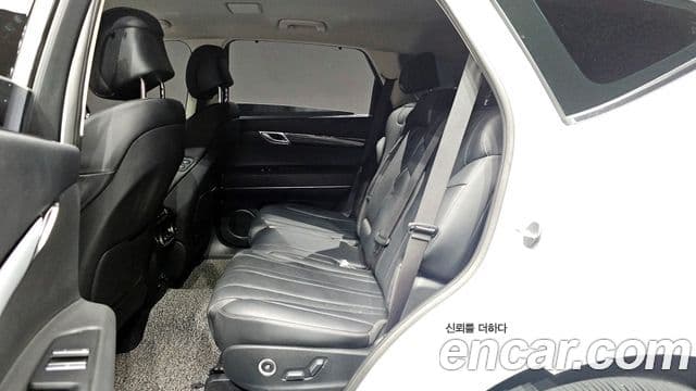 Genesis GV80 2021 — ფოტო 21/33