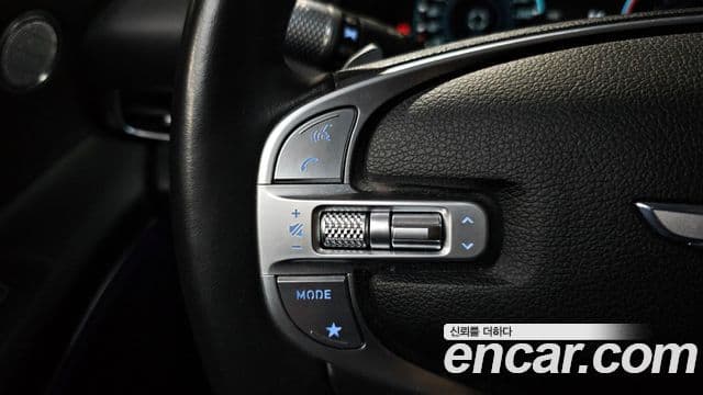 Genesis GV80 2021 — Photo 14/33