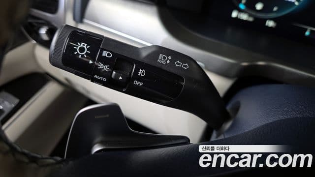 Kia Sorento 2022 — Фото 11/20