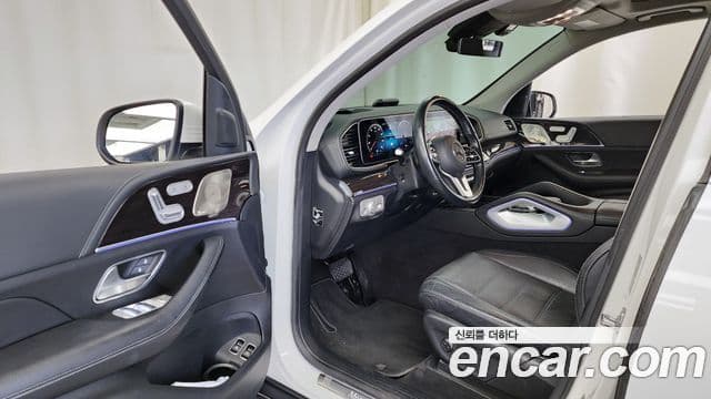 Mercedes-Benz GLE-Class 2022 — Şəkil 10/20