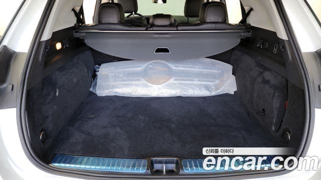 Mercedes-Benz GLE-Class 2022 — Şəkil 20/20