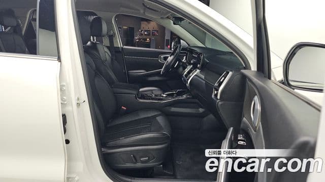 Kia Sorento 2021 — Фото 12/20
