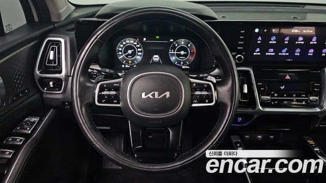 Kia Sorento 2021 — Фото 15/20